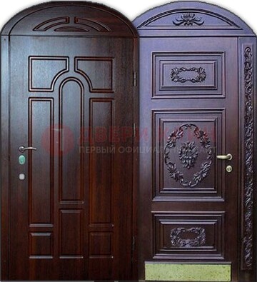 Стильная железная арочная дверь с декоративным элементом ДА-24 в Химках