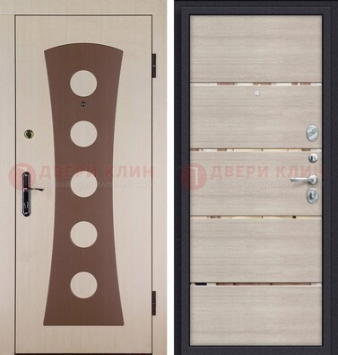 Светлая металлическая дверь с МДФ в квартиру ДМ-365 в Химках