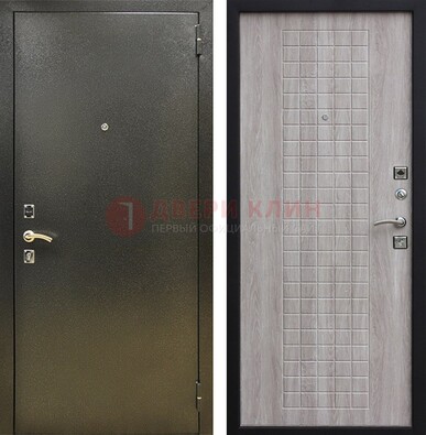 Железная темная дверь с порошковым покрытием и филенчатой МДФ ДП-297 в Химках