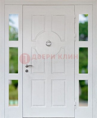 Белая стальная дверь со стеклом и фрамугами ДС-20 в Химках