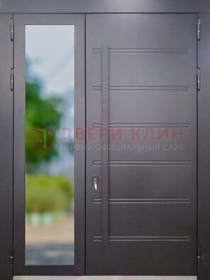 Чёрная двухстворчатая металлическая дверь со стеклом ДС-60 в Химках