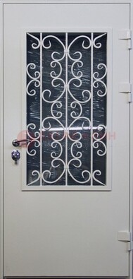 Простая железная дверь со стеклом и ковкой ДСК-11 в Химках