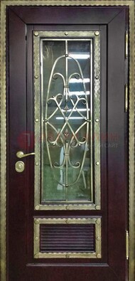 Темная уличная дверь порошок со стеклом и ковкой ДСК-167 в Химках