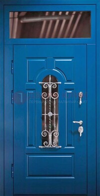 Синяя железная филенчатая дверь со стеклом и ковкой ДСК-97 в Химках