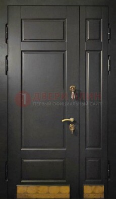 Черная полуторная железная дверь для частного дома ПЛ-2 в Химках