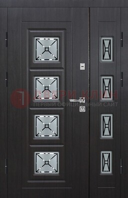 Чёрная двухстворчатая железная дверь с МДФ и витражом ВЖ-35 в Химках